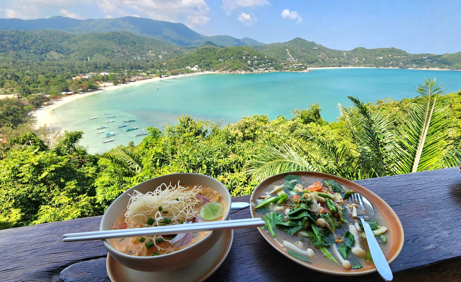 Plat local vue mer Thaïlande Koh Phangan 