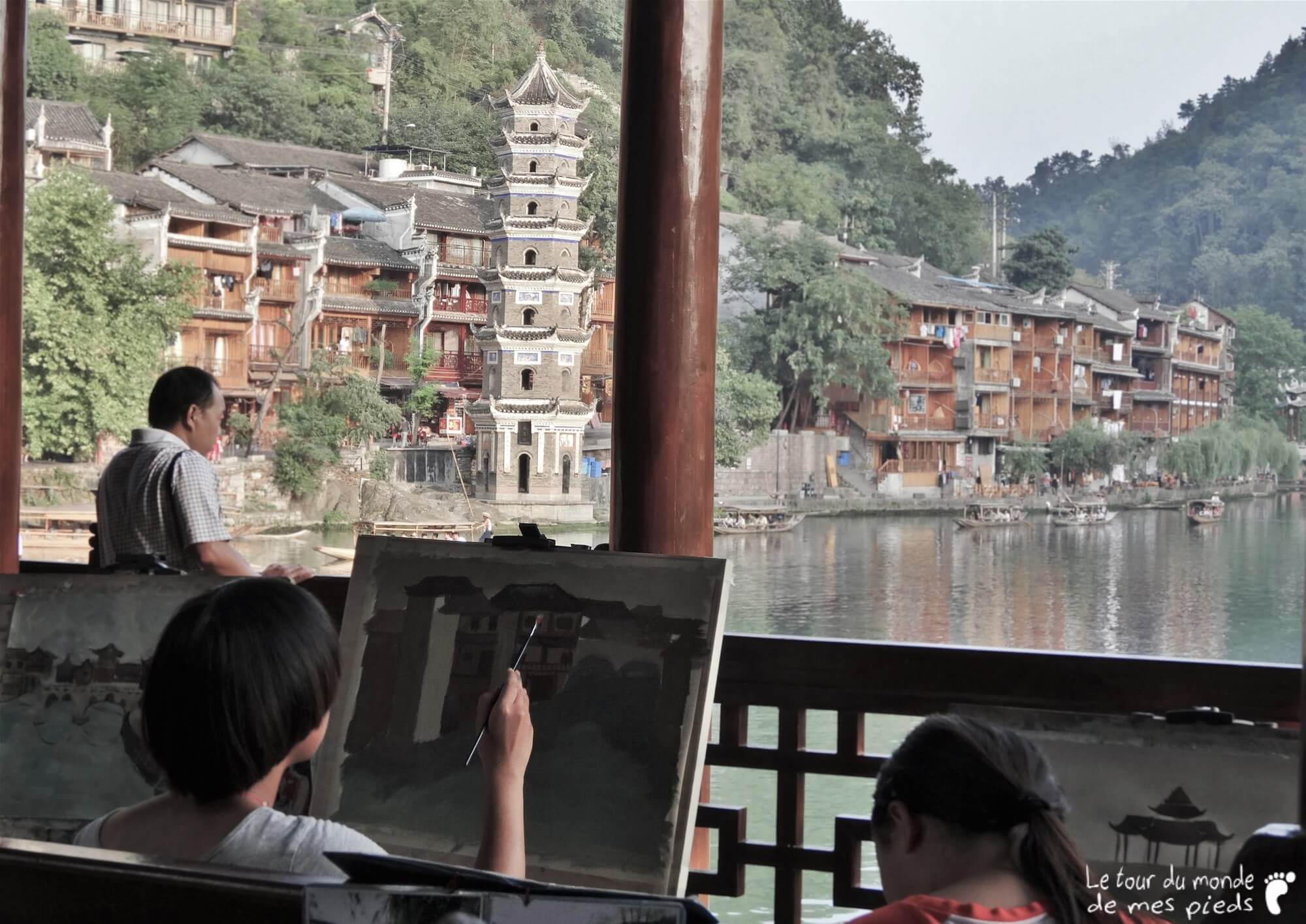 Peintre Chinois Fenghuang Pagode