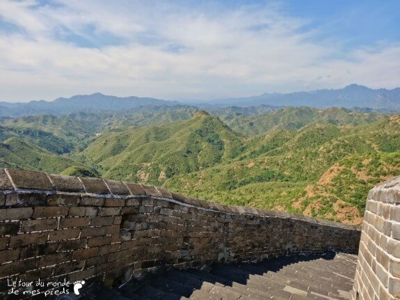 sur la grande muraille de chine