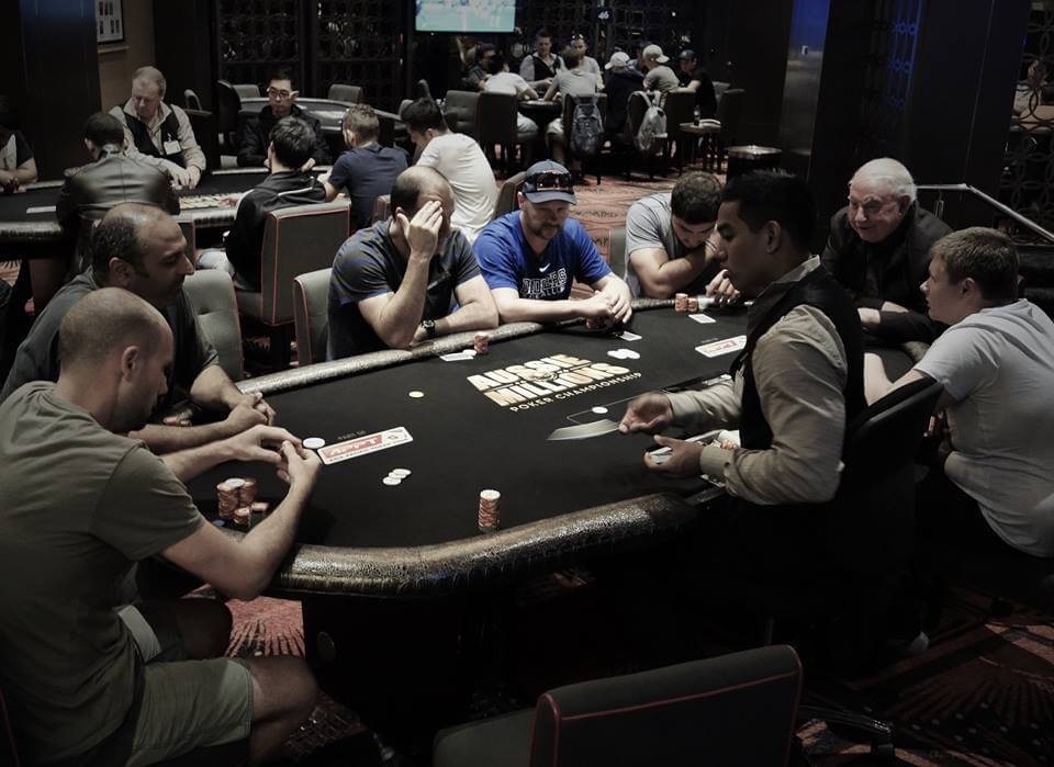 poker-crown