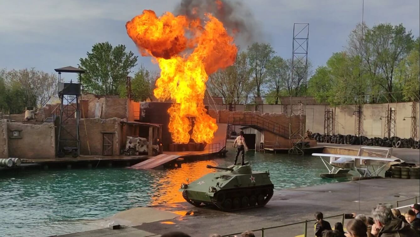 Movieland U.S. Army Show