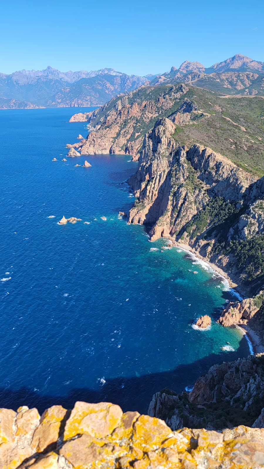 Capo Rosso panorama final sur les falaises et la mer