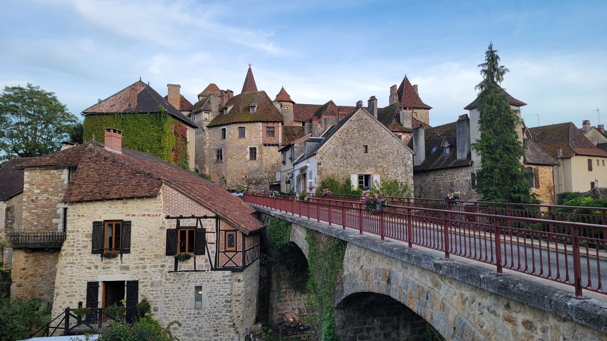 Panorama sur le village Carennac