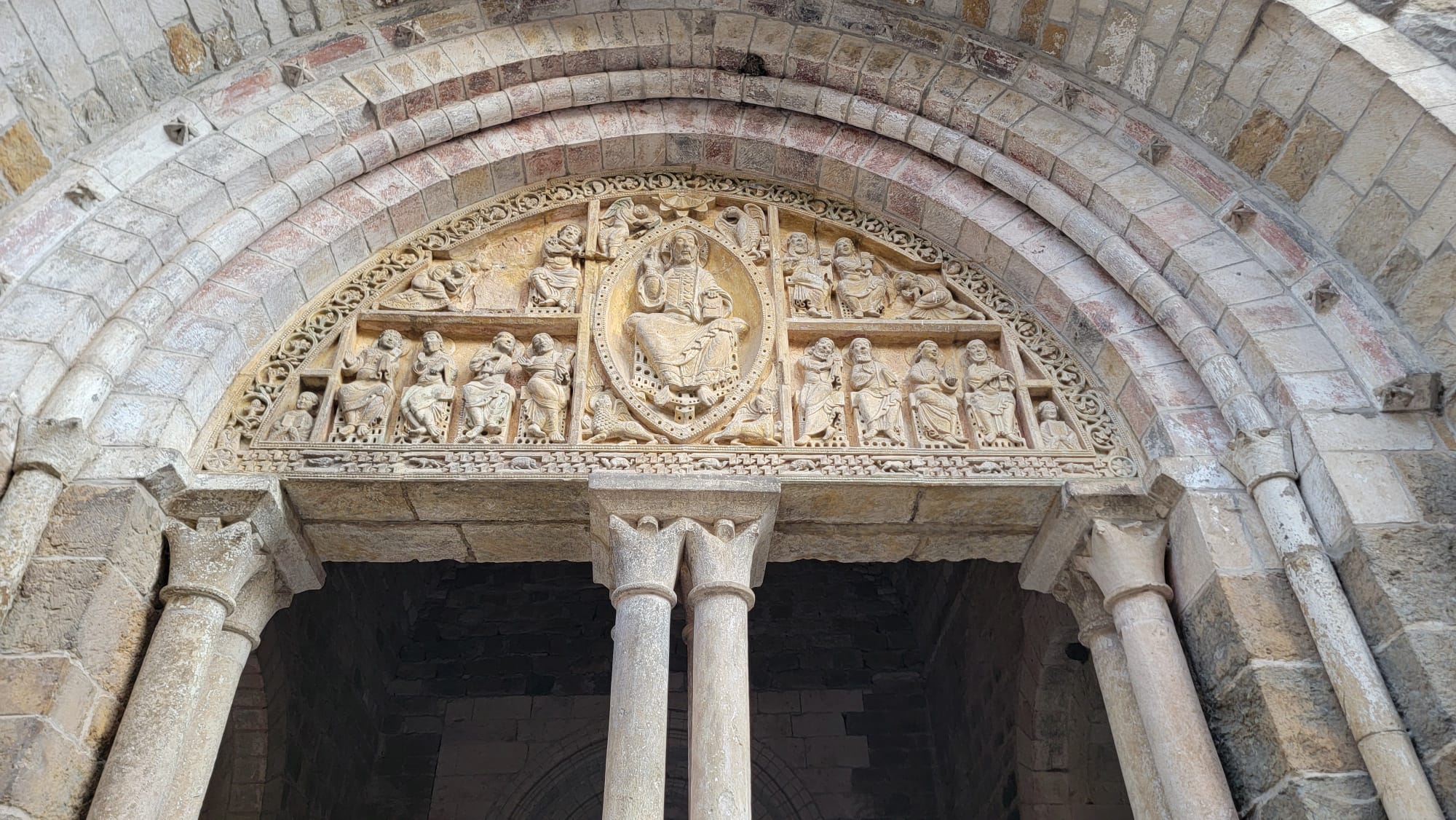 Tympan roman Carennac