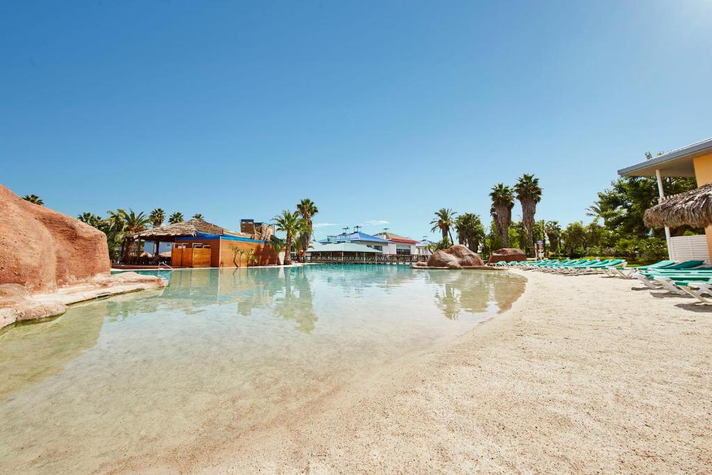 plage sable Hotel Caribe PortAventura