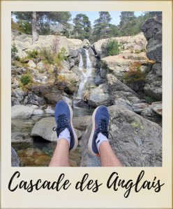Cascade-corse-pieds