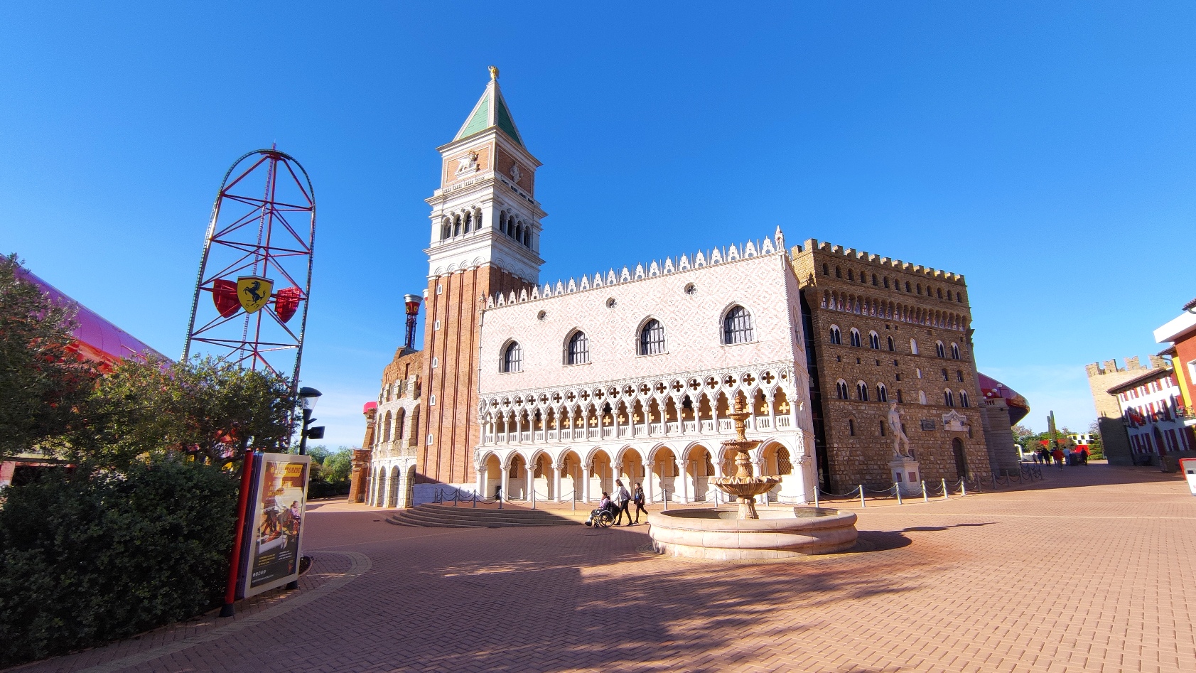 le Campanile de Venise à Ferrari Land