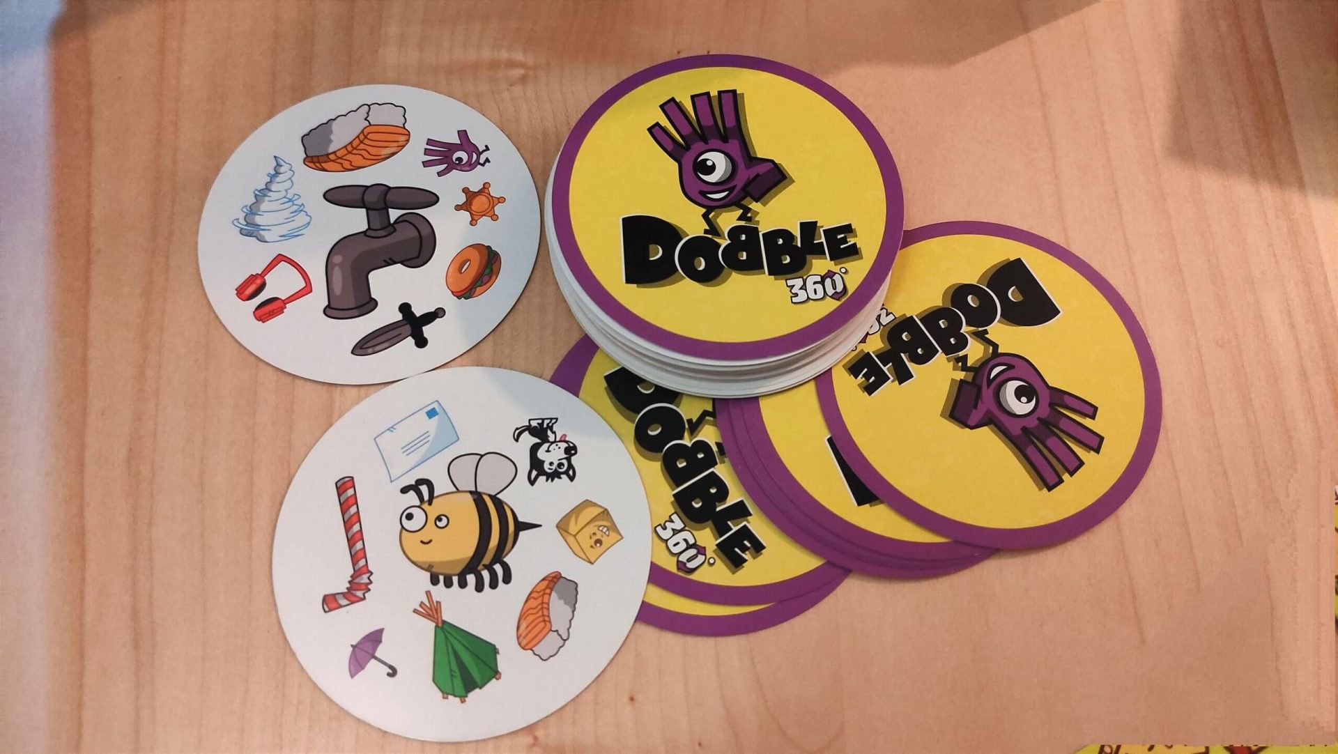 Cartes Dobble 360