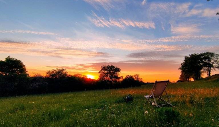 J’ai acheté du terrain, une source… et une maison.