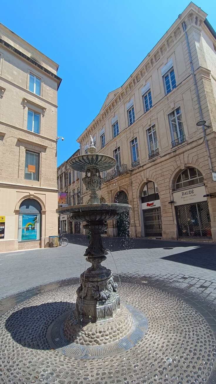 Fontaine écusson Montpellier
