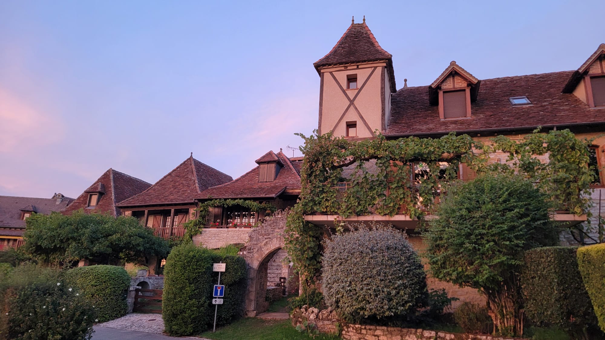 Loubressac village