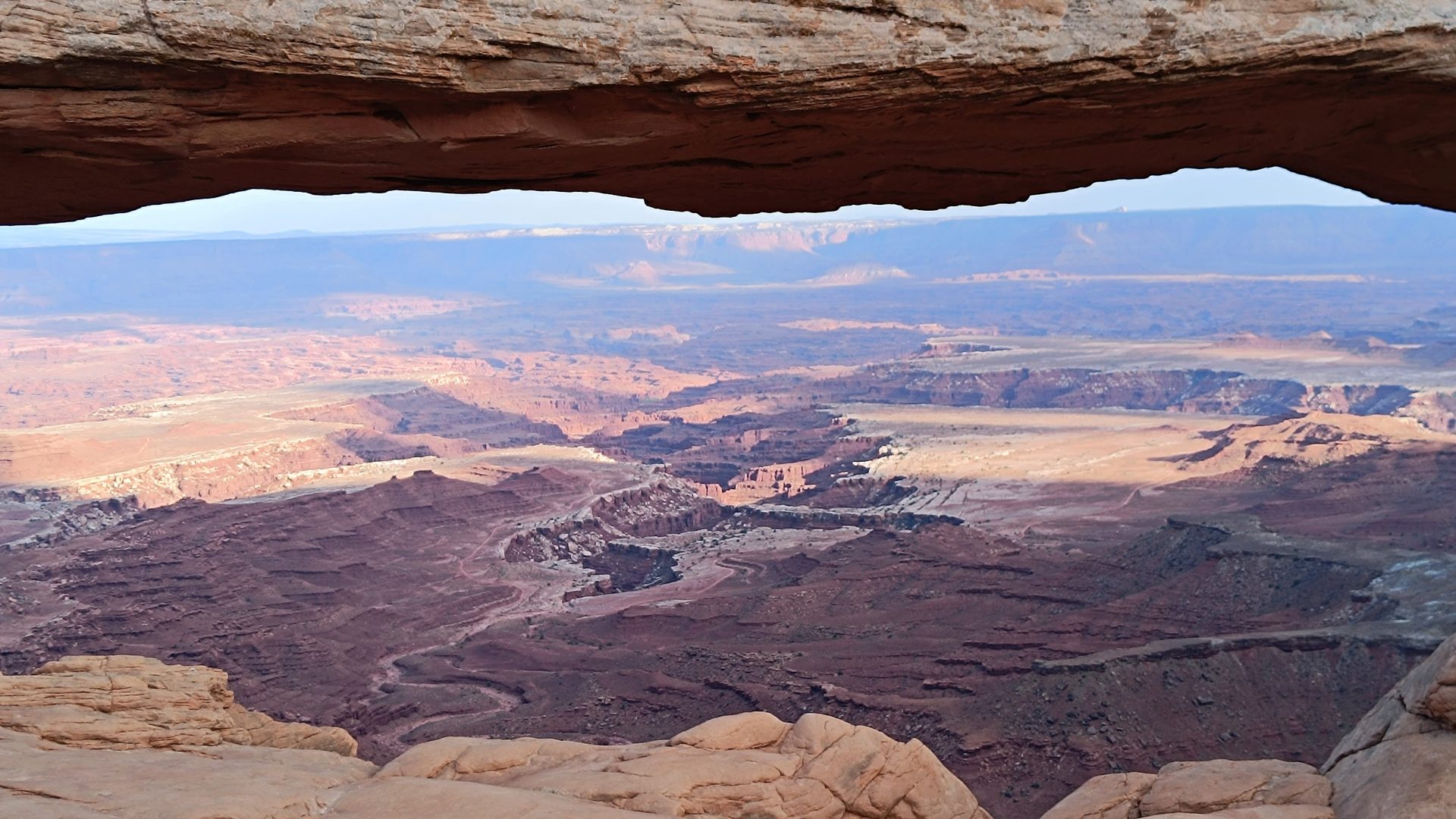 Mesa Arch Canyonlands