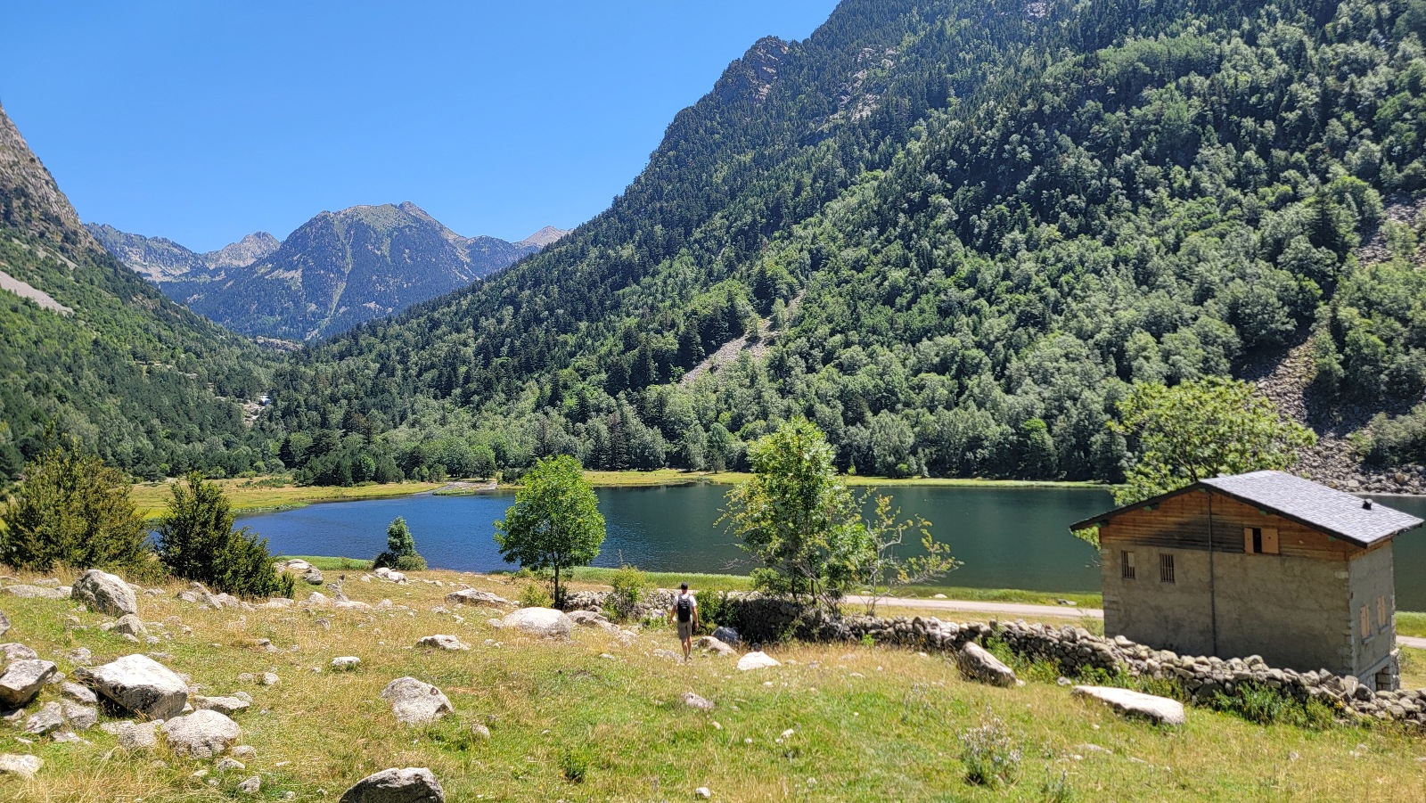 Parc national d'Aigüestortes et lac saint maurice Espagne randonnée marche montagne forêt nature