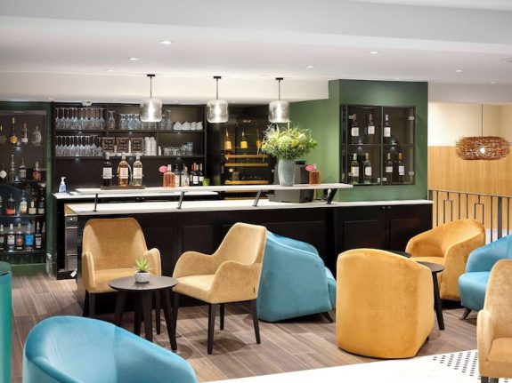 Quality Hotel Bordeaux centre bar