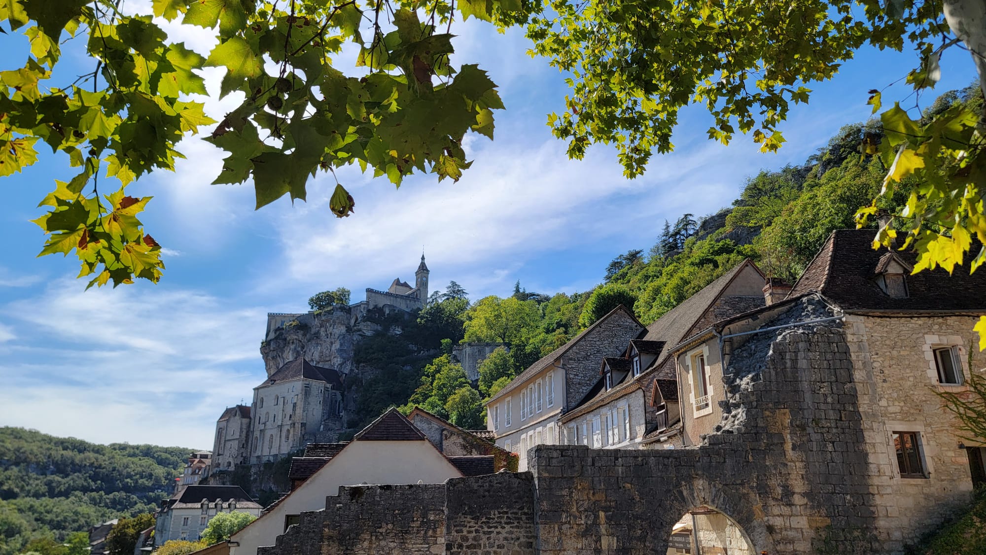Rocamadour depuis une des portes d'entrée