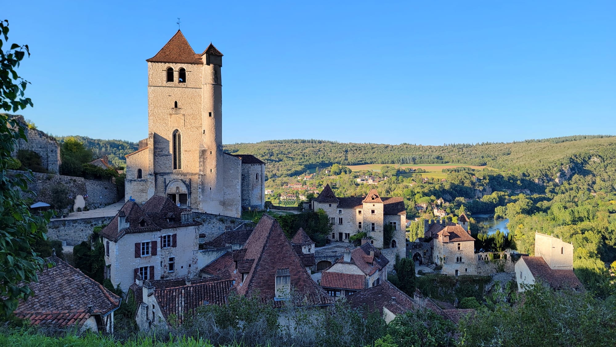 Panorama Saint-Cirq-Lapopie église