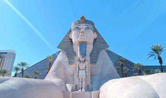 Sphinx-las-vegas-575x339 Sphynx Luxor Las Vegas