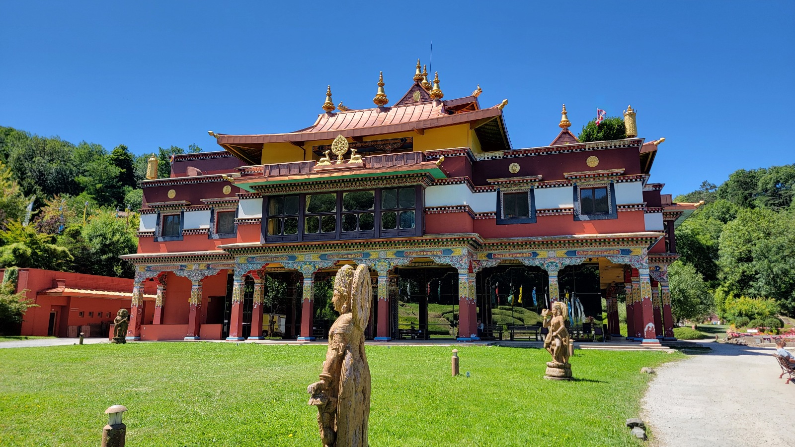 Temple-Lerag-Ling-6