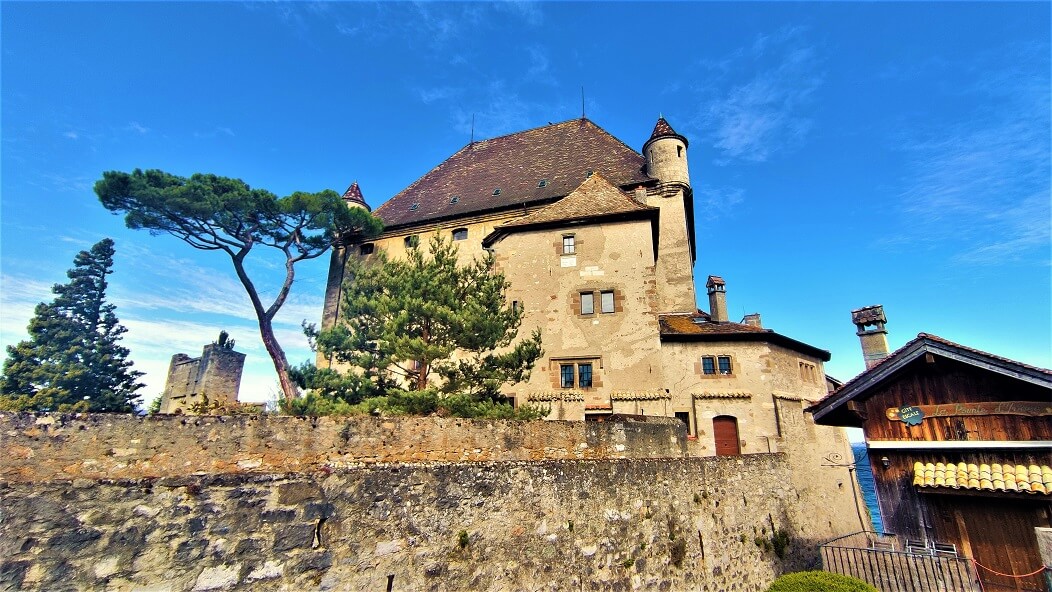 Chateau Yvoire panorama