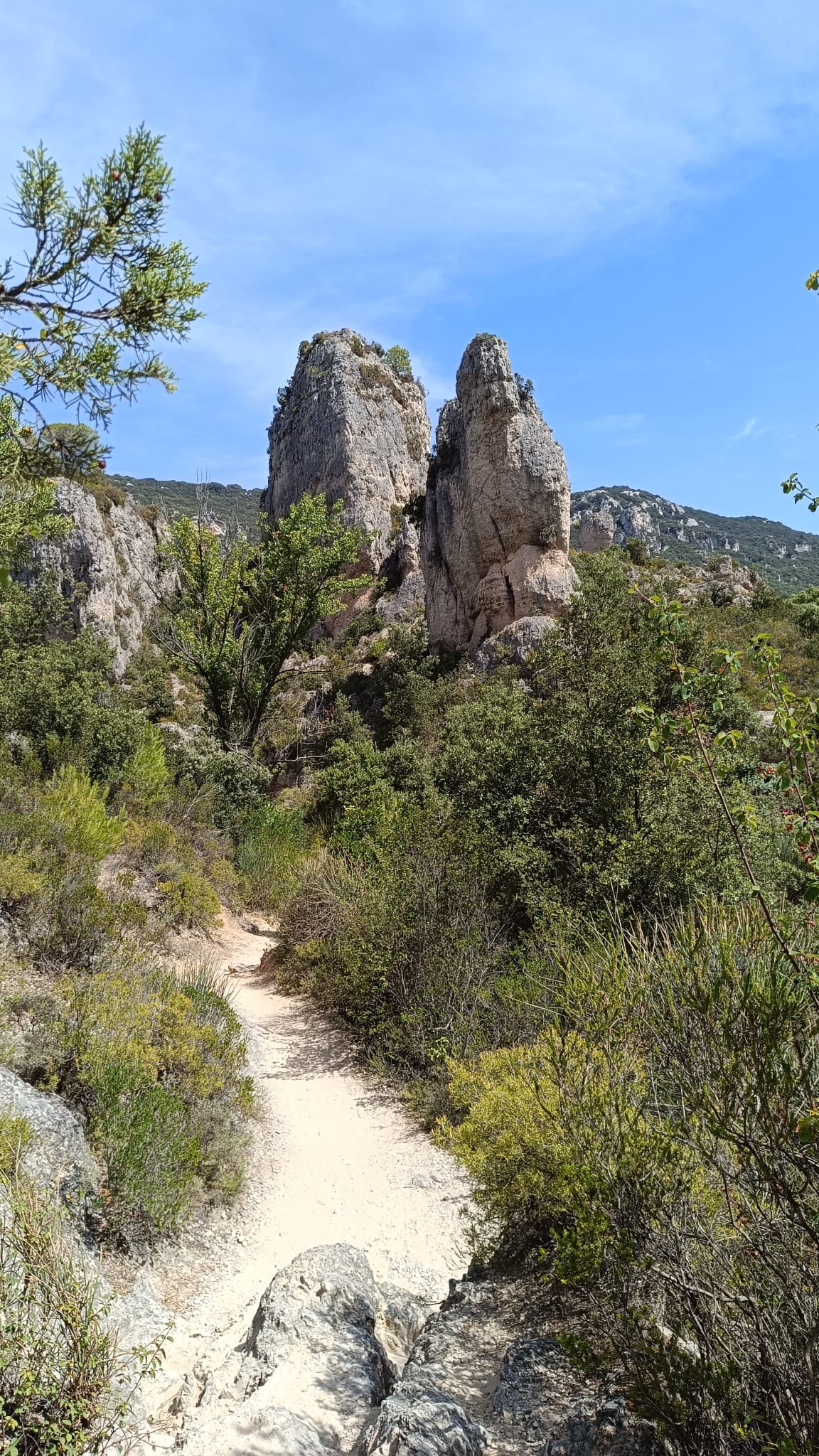 Cirque de Mourèze chemin