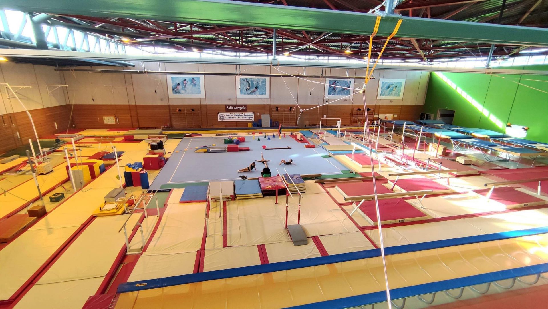 La cité de l'eau salle de gymnastique 