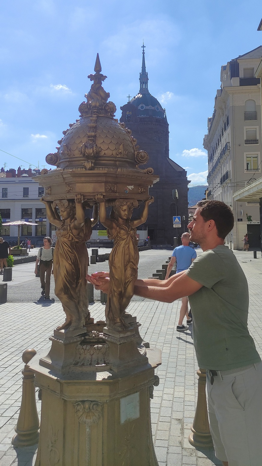 Fontaine Wallace Clermont Ferrand