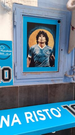 Maradona Naples street art