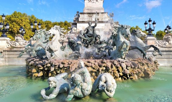 Fontaines Monument aux Girondins