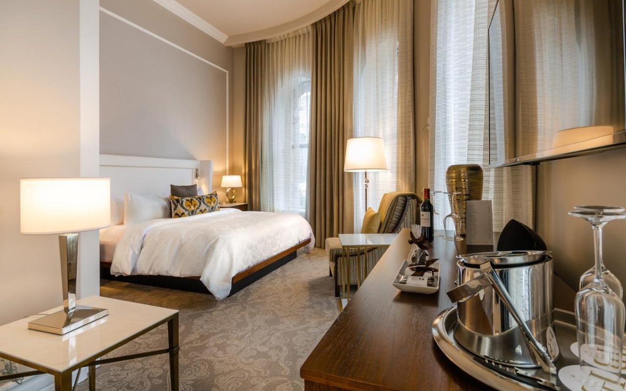 hotel-birks-montreal Hotel Birks