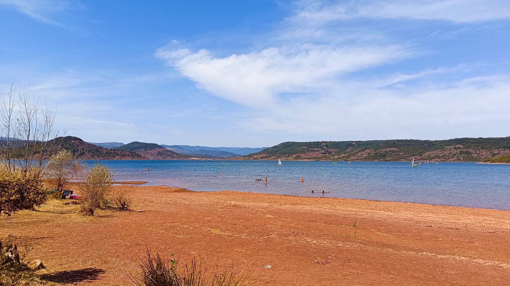 lac du salagou