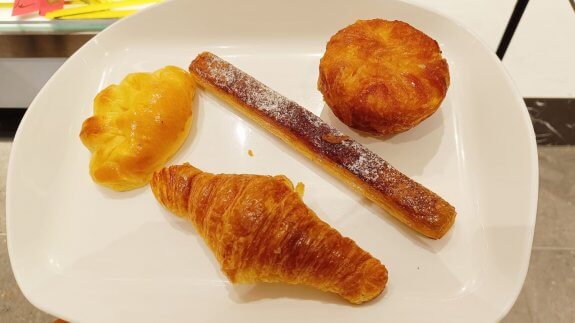 Lavender Patisseries