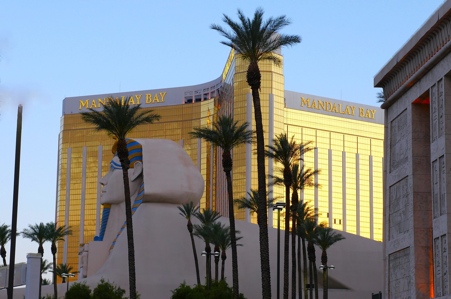 mandalay-bay Mandalay Bay Las Vegas Sphynx