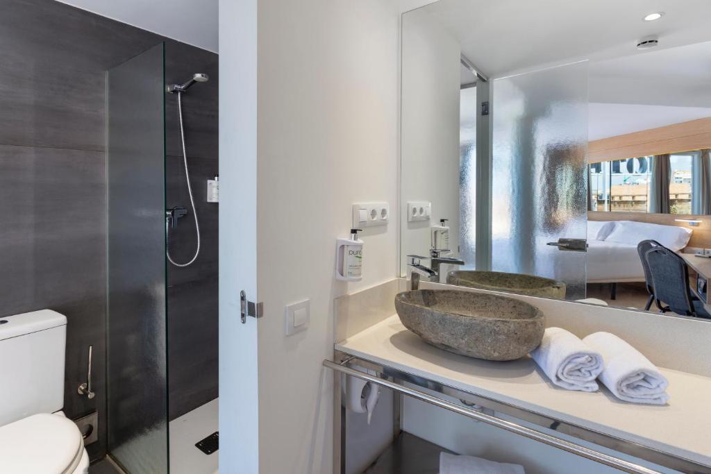 salle de bain B&B HOTEL Tarragona